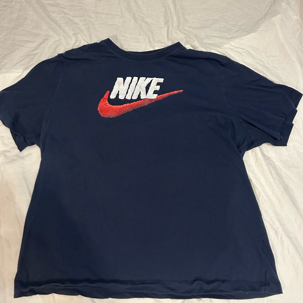 Nike t shirt y2k